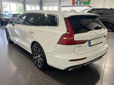 Volvo V60 2.0 Hybrid AWD Kombi Automatik **Navi*LED** - Volvo V60: Automatik