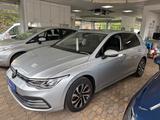 Volkswagen Golf VIII Lim.Navi!Kamera!Std.Heiz.!S.Hzg.hinten - mit Diesel-Antrieb: Sitzheizung, Limousine, Hinten