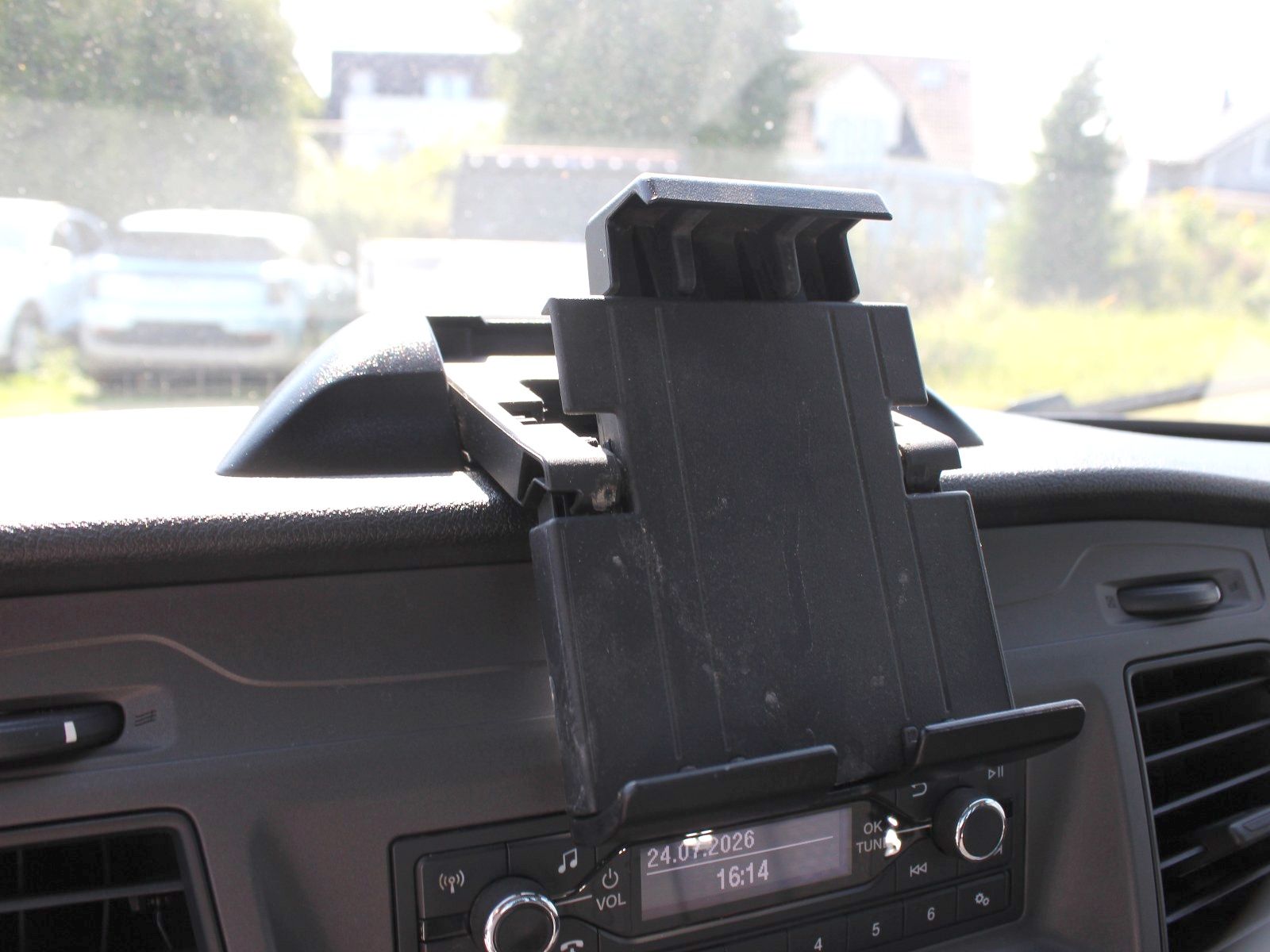 Fahrzeugabbildung Ford Transit 350 L2 Einzelkabine Trend 2,0 TDCi DPF