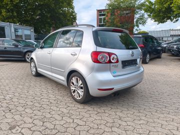 Volkswagen Golf - 5