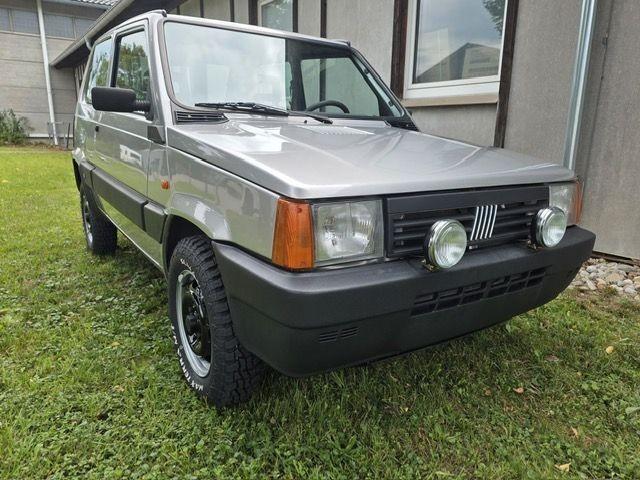 Fiat Panda 141 4x4 TÜV NEU viele Neuteile