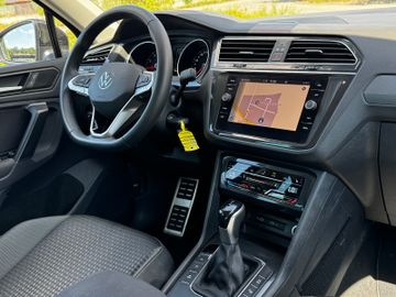Volkswagen Tiguan - 9