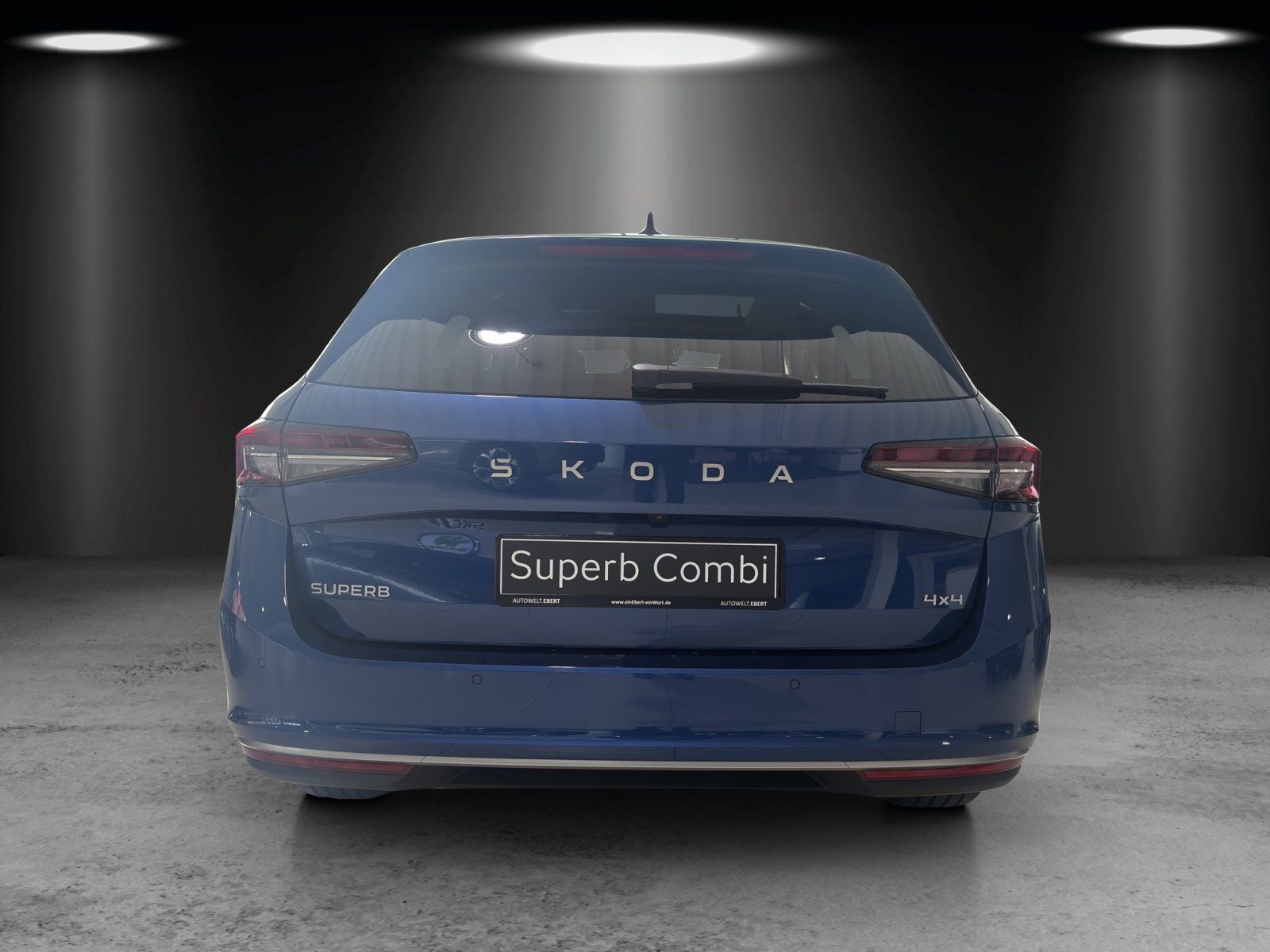 Fahrzeugabbildung SKODA Superb Combi L&K 2,0 TDI 142 kW DSG 4x4
