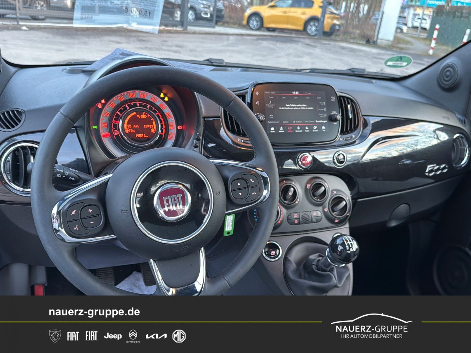 Fahrzeugabbildung Fiat 500 Dolcevita