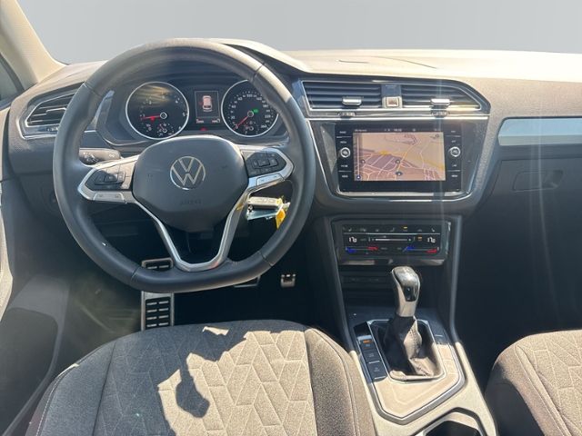 Tiguan 2.0 TDI MOVE DSG+LED+NAVI+AHK+RFK+ACC+SHZ