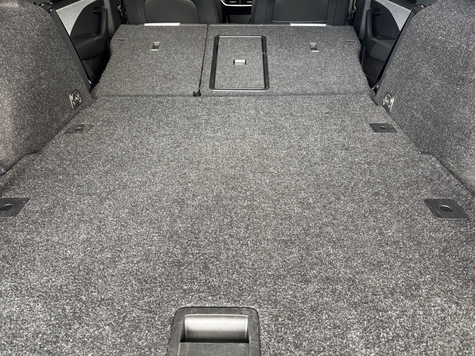 Fahrzeugabbildung SKODA Octavia Combi Selection 2.0 TDI