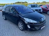 Peugeot 308 SW Family Scheckheft Panorama - Peugeot 308 aus 2011: SW