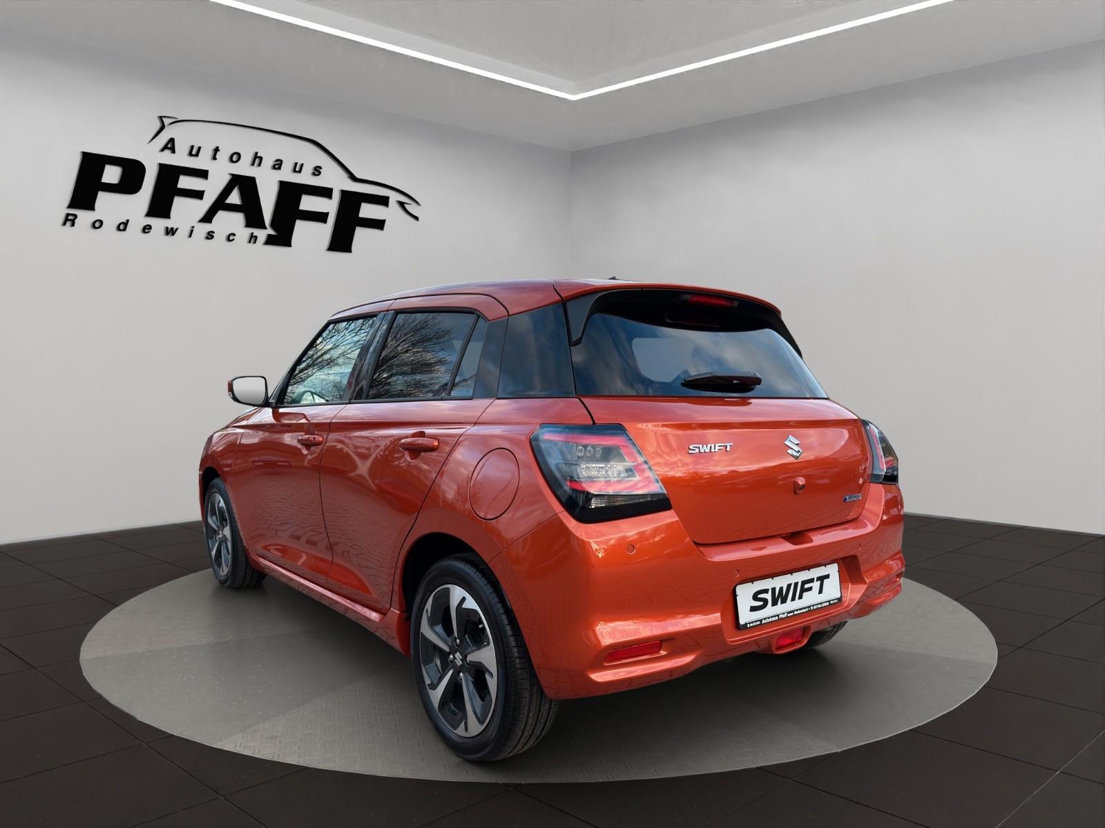 Suzuki Swift 1.2 HYBRID AUTOMATIK COMFORT+ | VERFÜGBAR