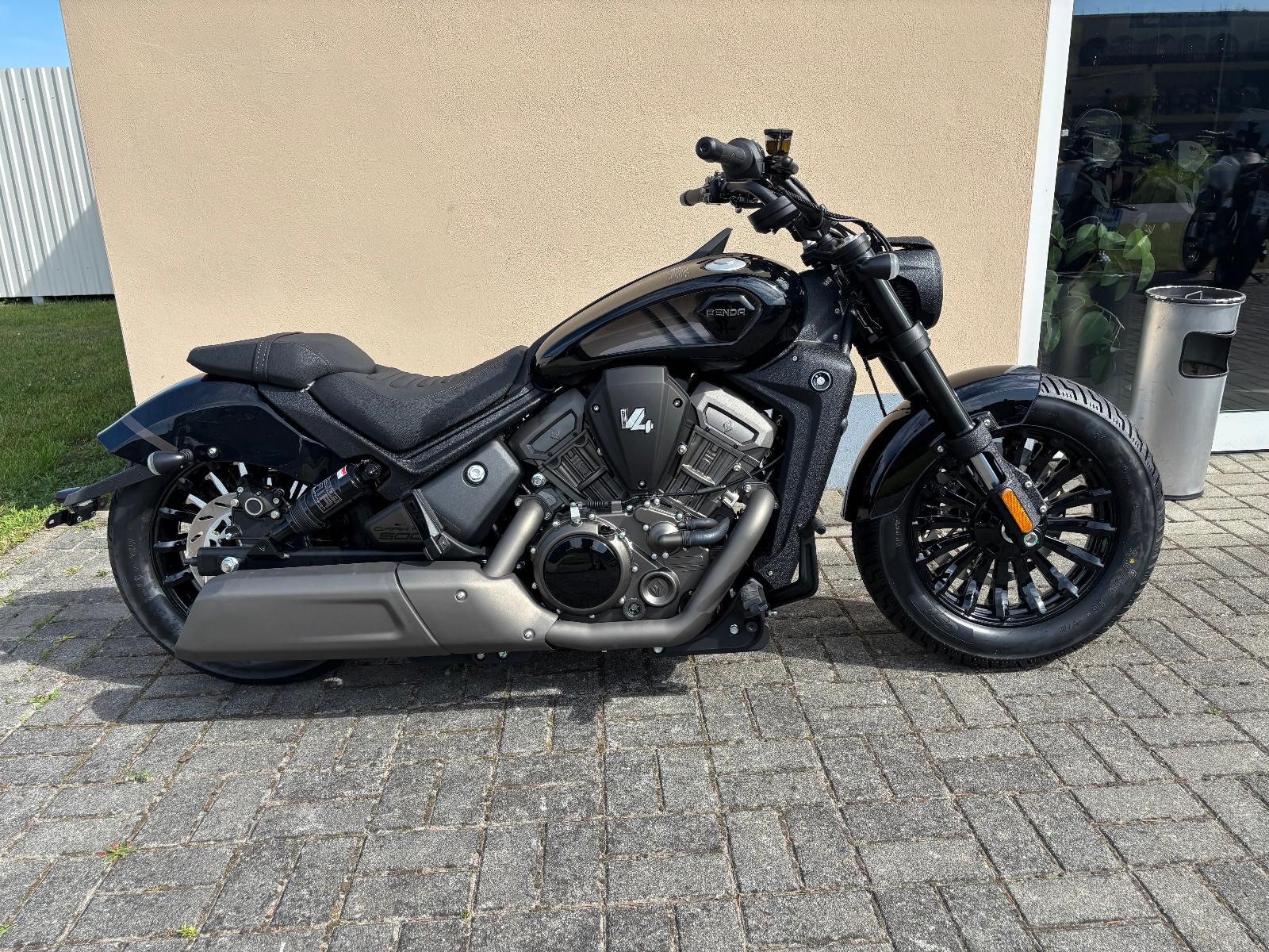 Benda DARK FLAG 500 lagernd