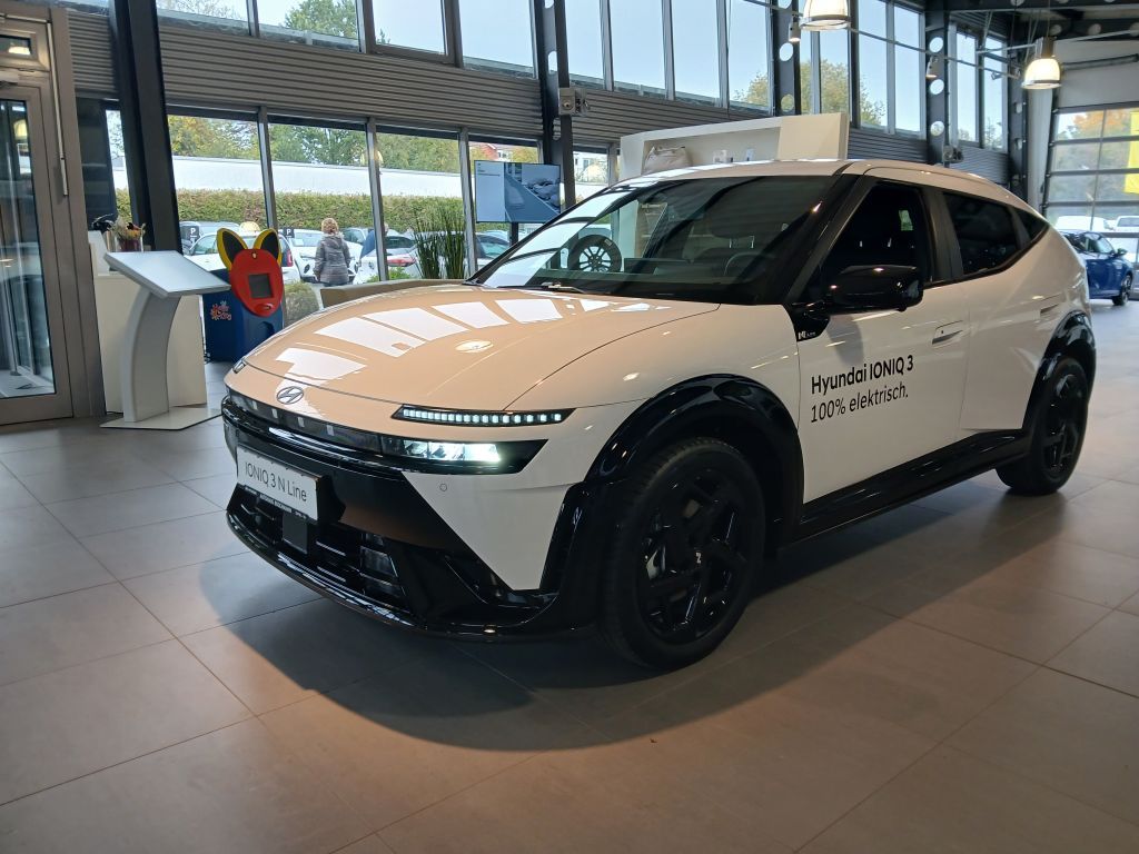 Hyundai IONIQ 3