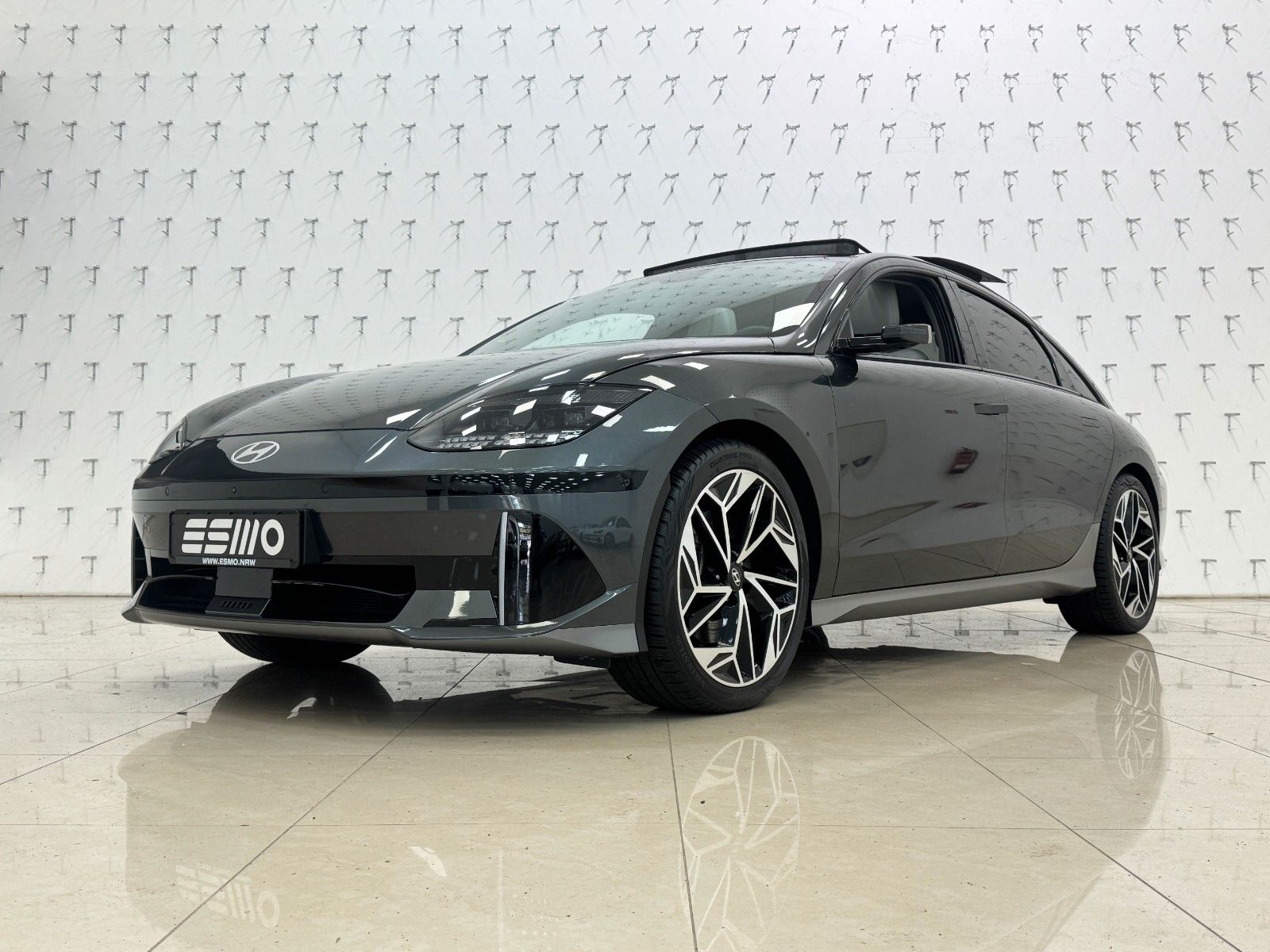 Hyundai IONIQ 6 77,4kWh 228ps Uniq /GSD/DIGI/360°K/BOSE