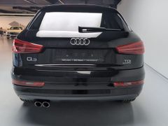AUDI Q3 2.0 TDI quattro S tronic sport/Bose/AHK/DAB/
