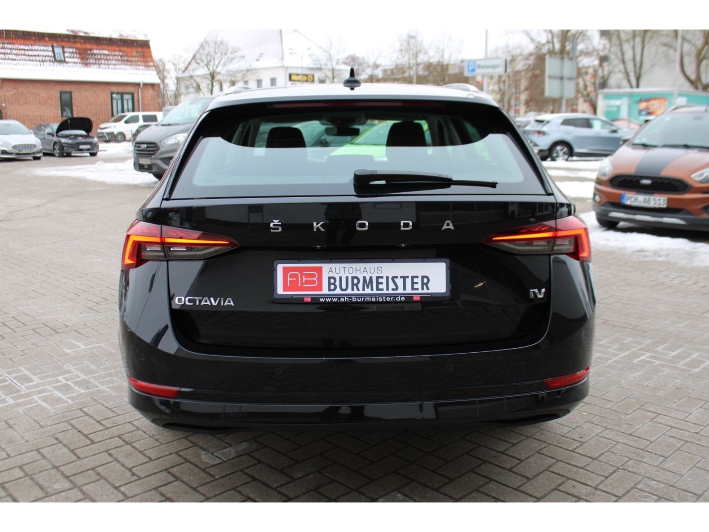 Fahrzeugabbildung SKODA Octavia Style Combi 1.4 TSI iV PHEV DSG Navi LED