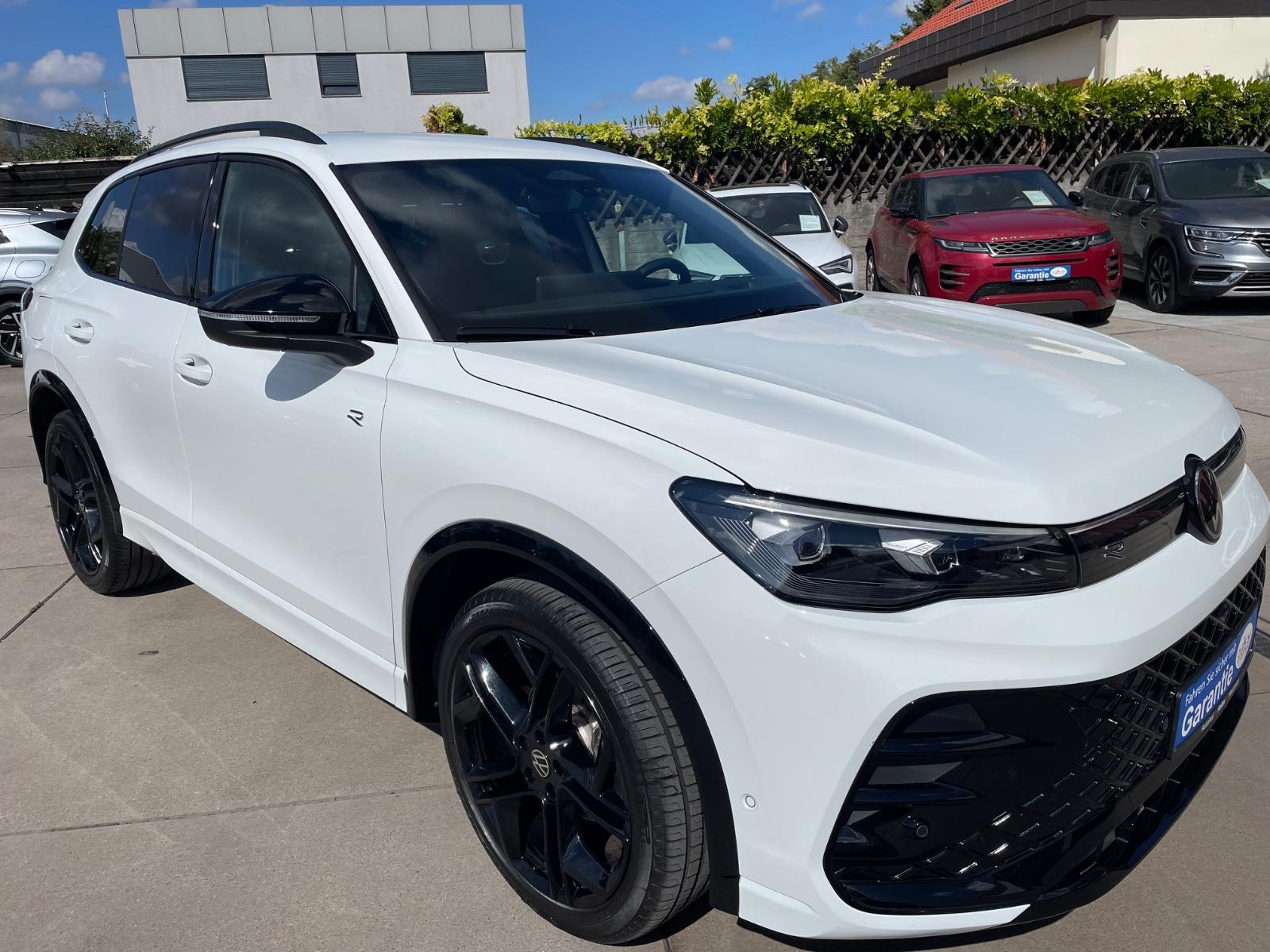 Volkswagen Tiguan R-Line/Leder/Navi/Kamera/Massage/LED/ACC