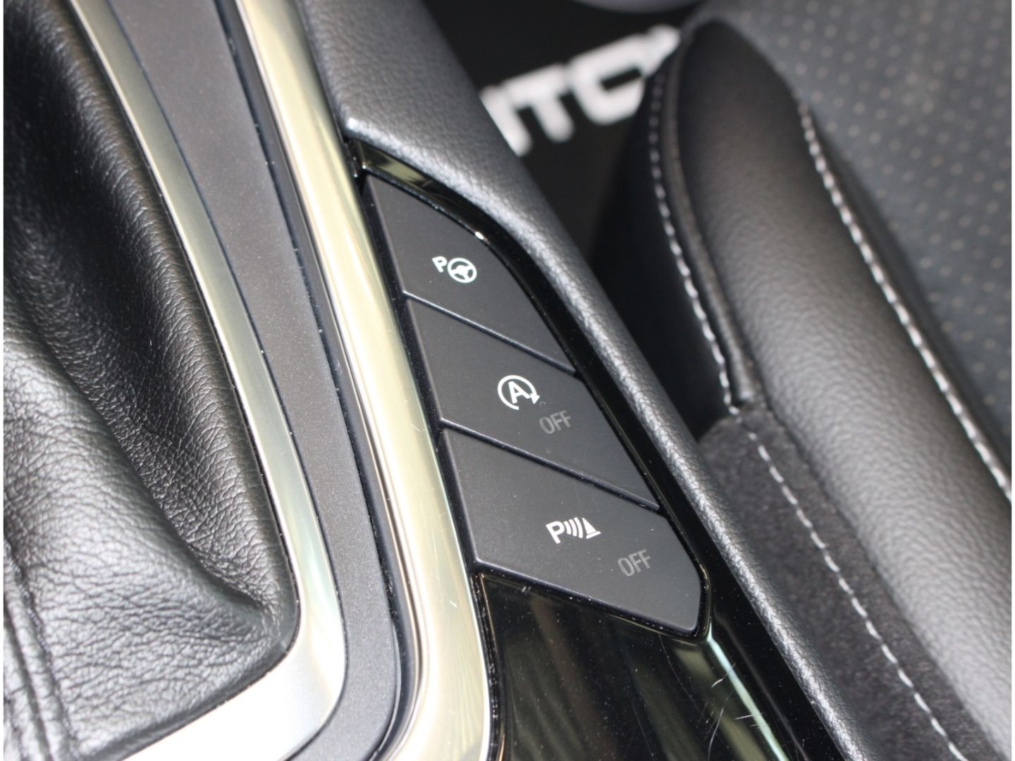 Fahrzeugabbildung Ford S-Max Titanium 2.0 TDCi 7-Sitzer 2.Hand*AHK*LED