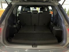 Fahrzeugabbildung Seat Tarraco 1.5 TSI STYLE 7-SITZER/LED/NAVI/AHK/SHZ