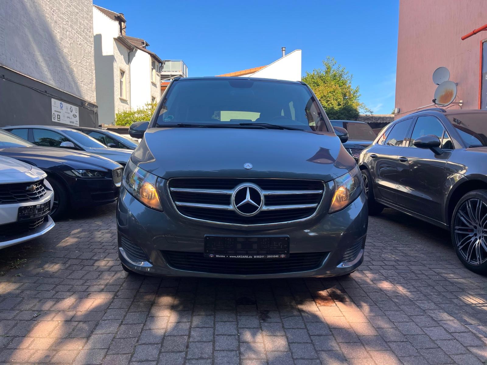 Mercedes-Benz V 250 kompakt 1.Hand AHK Standheizung Scheckheft