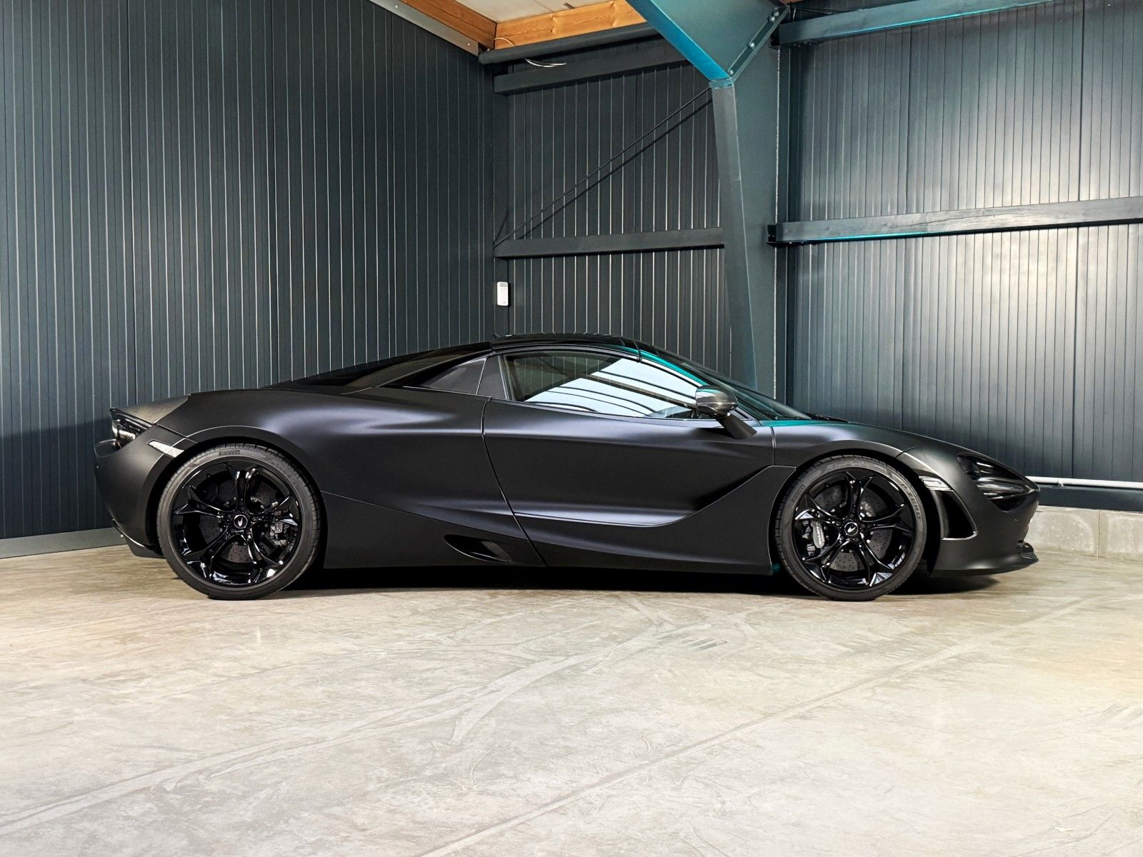 Fahrzeugabbildung McLaren 720S Spider + Scheckheft + Service Neu + Top Zus