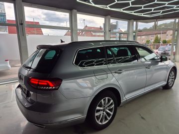 Volkswagen Passat Variant - 5