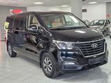 Hyundai H-1 Starex Automatik Getriebe/ NAVI/ KM 92000 - Hyundai mit Diesel-Antrieb: Starex