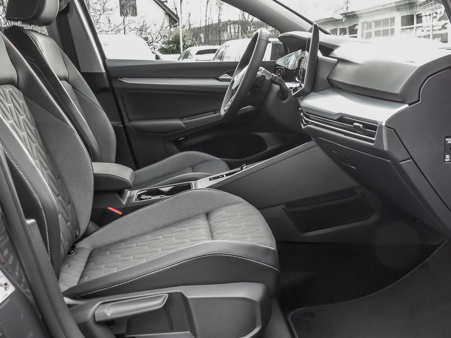 Volkswagen Golf - Bild 11