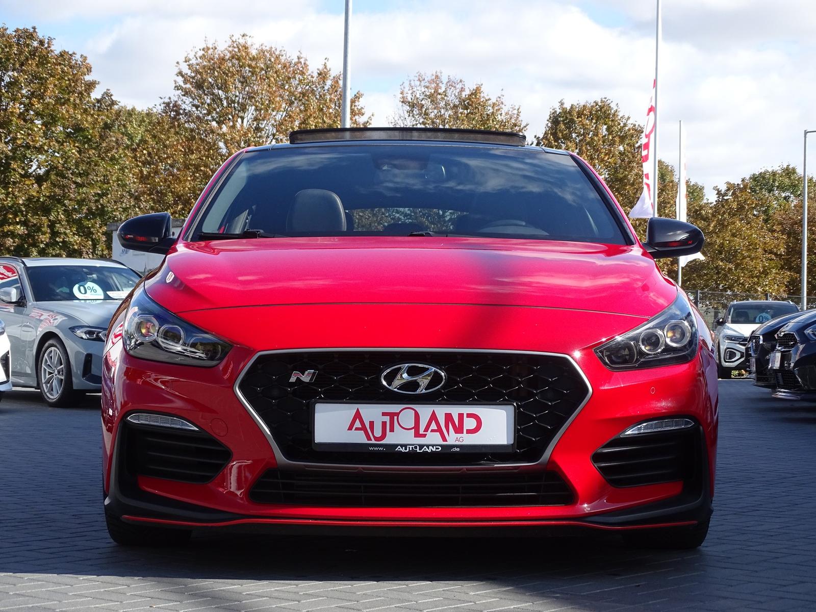 Hyundai i30 2.0 T-GDI N Performance LED Navi Panorama