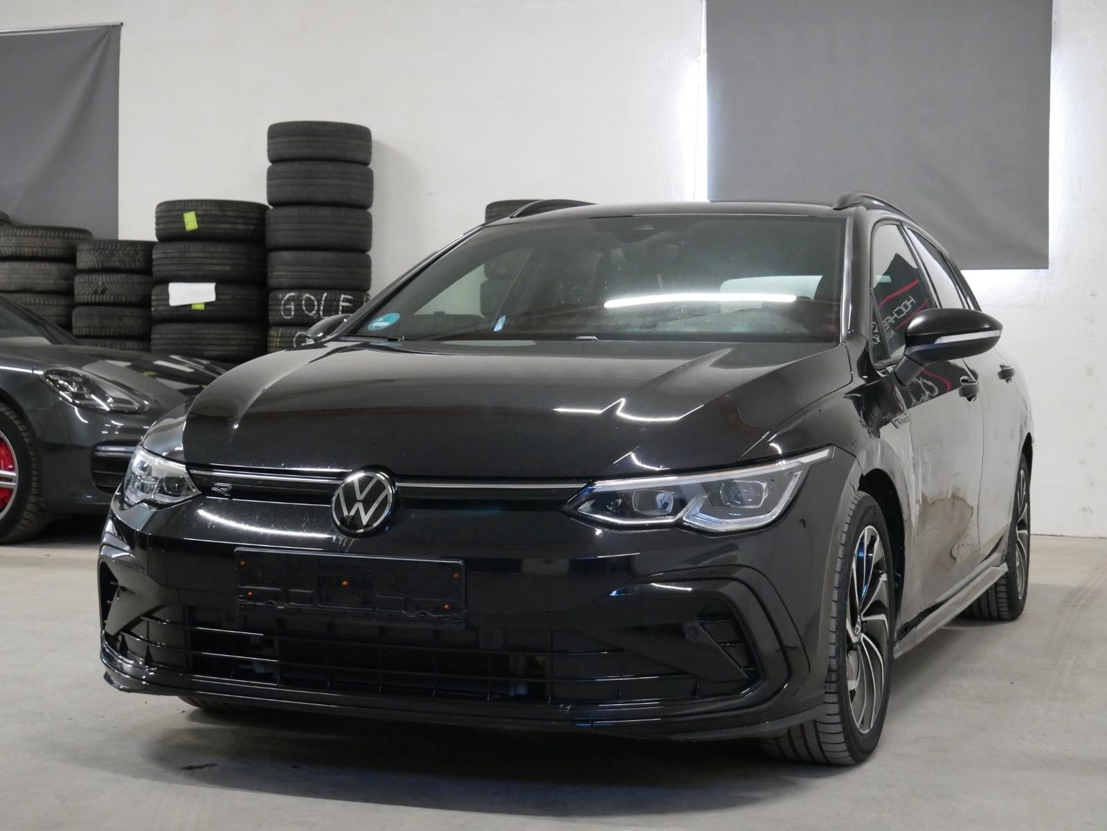 Volkswagen Golf VIII Variant R-Line ACC NAVI LM SPUR CARPLY