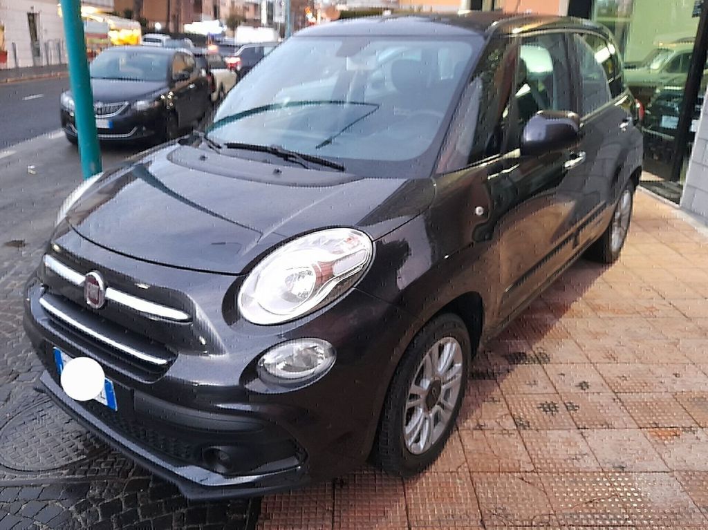 Image of Fiat 500L