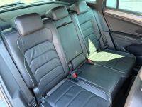 Volkswagen Tiguan 2.0 TSI DSG 4M R-LINE 1.HD LEDER AHK H-UP bei Autohaus Landmann & Maier OHG