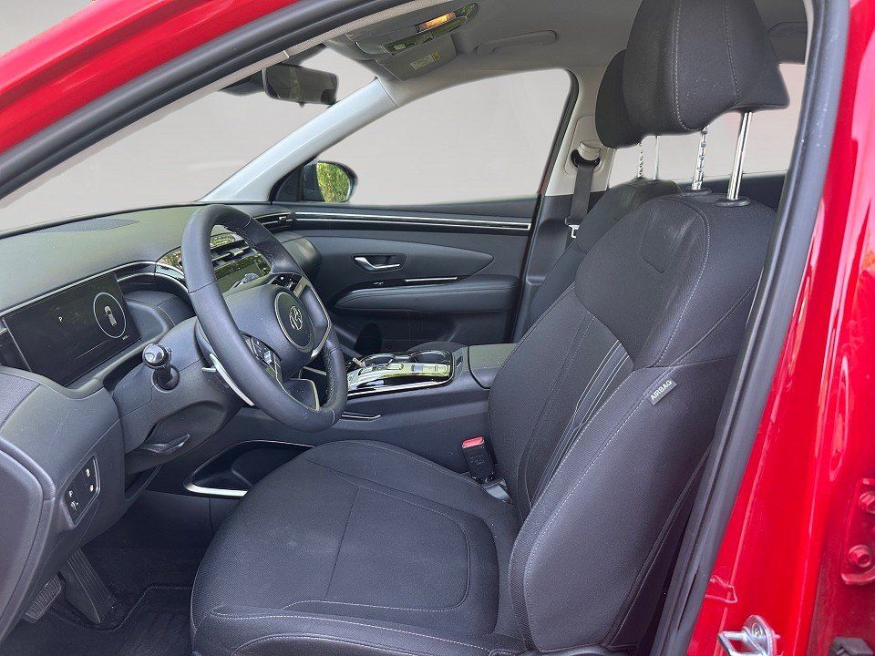 Fahrzeugabbildung Hyundai TUCSON Plug-in-Hybrid 1.6 T-GDi 265PS 6-AT 4WD F
