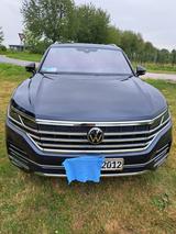 Volkswagen Touareg 3.0 V6 TFSI 250kW 4MOT Tiptr. EDITIO... - Volkswagen Touareg mit Benzin-Antrieb: Geländewagen, 3.2