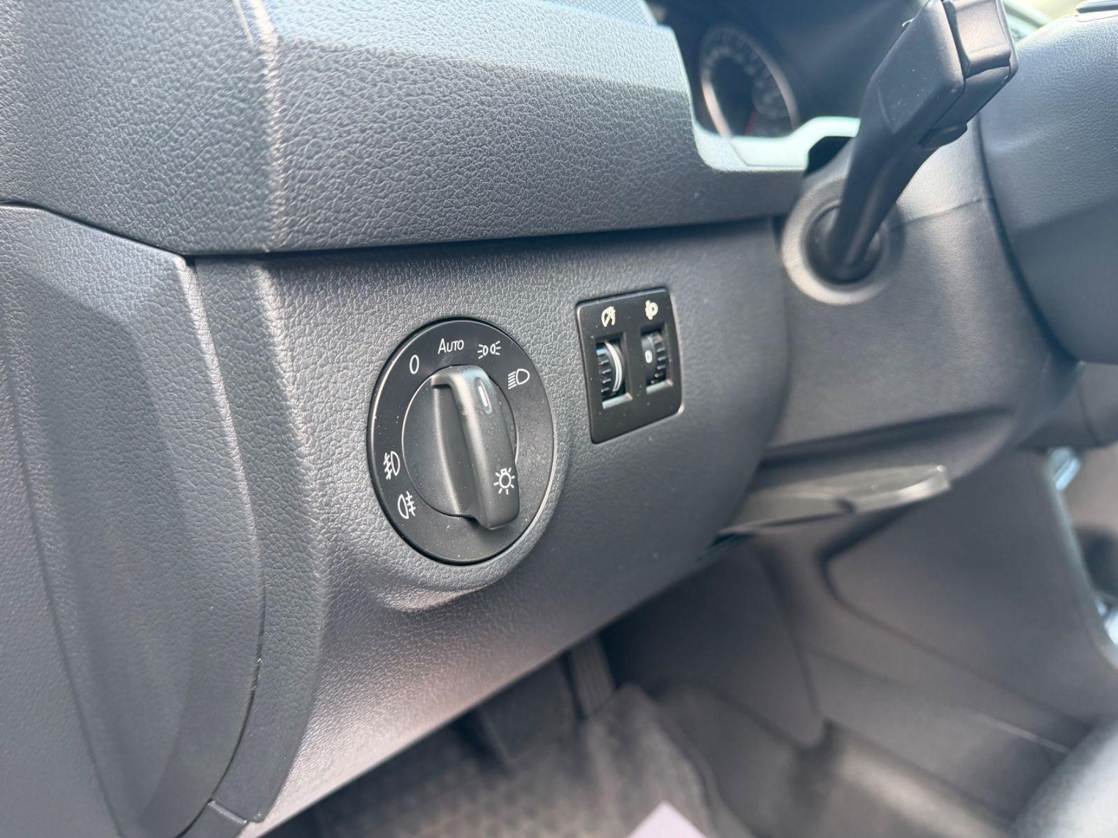 Volkswagen Caddy PDC SHZ Winterp. ParkAss AUT KlimaA, миниатюра 19