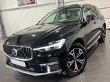 Volvo XC60 2.0 AWD Recharge **Pano*AHK*Leder*360°** - Volvo: Awd