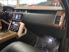 Fahrzeugabbildung Land Rover Range Rover 3,0 TDV6 (360"/SI-BELÜF/DAB/MERIDIAN