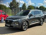 Hyundai SANTA FE 2.2 CRDi Premium 4WD 7Sitze LED Pano - gebrauchte Hyundai SANTA FE aus dem Jahr 2021