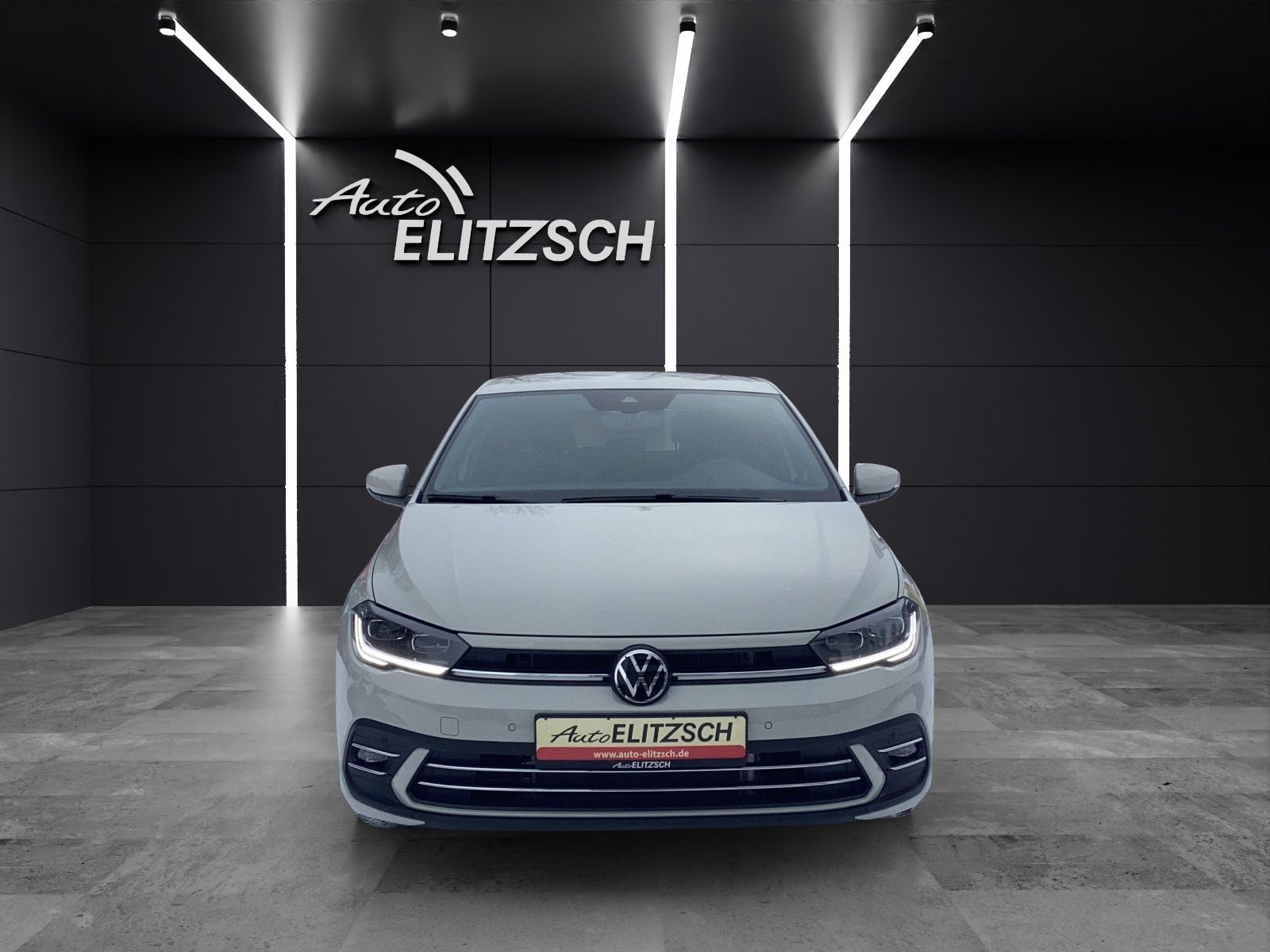 Fahrzeugabbildung Volkswagen Polo Style TSI DSG IQ.Light ACC SH RearView Ambi