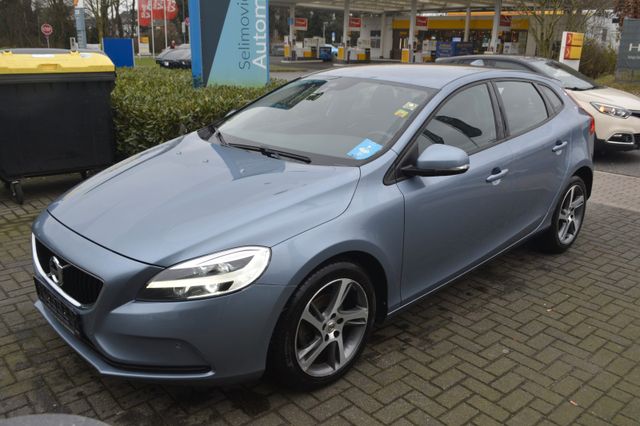 Volvo V40 Momentum