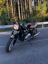 Triumph Thruxton 900 Cafe Racer Custom Umbau - TRIUMPH CUSTOM