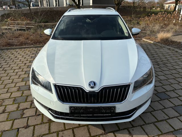 Skoda Superb Combi L&K