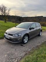 Volkswagen Golf 7 1.2 TSI - Trendline 360 PDC - AHK 