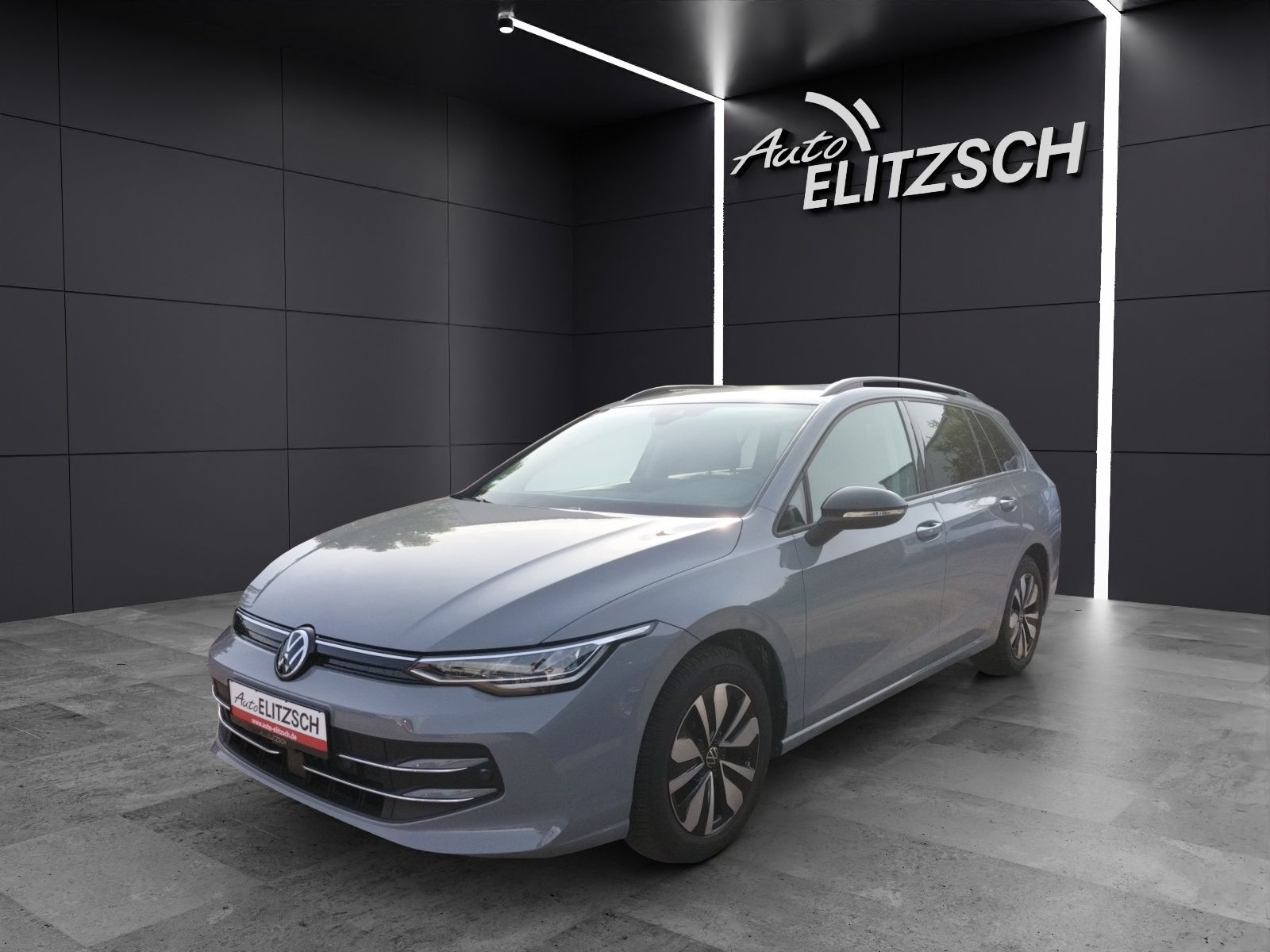 Fahrzeugabbildung Volkswagen Golf VIII Variant TSI Goal LED AID ACC PDC SH