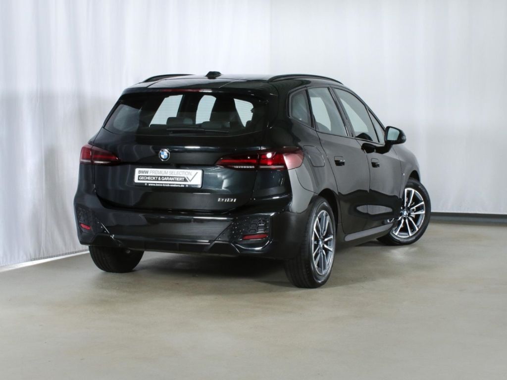 BMW 218 Active Tourer i AT M Sport Kamera Sportsitz imagem 2