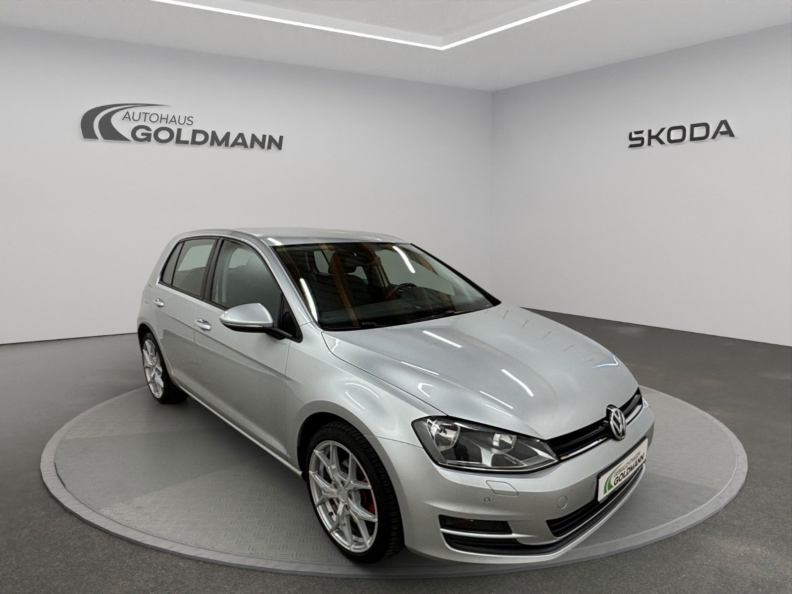 Fahrzeugabbildung Volkswagen Golf VII Lim. Comfortline 1.4 TSI BMT