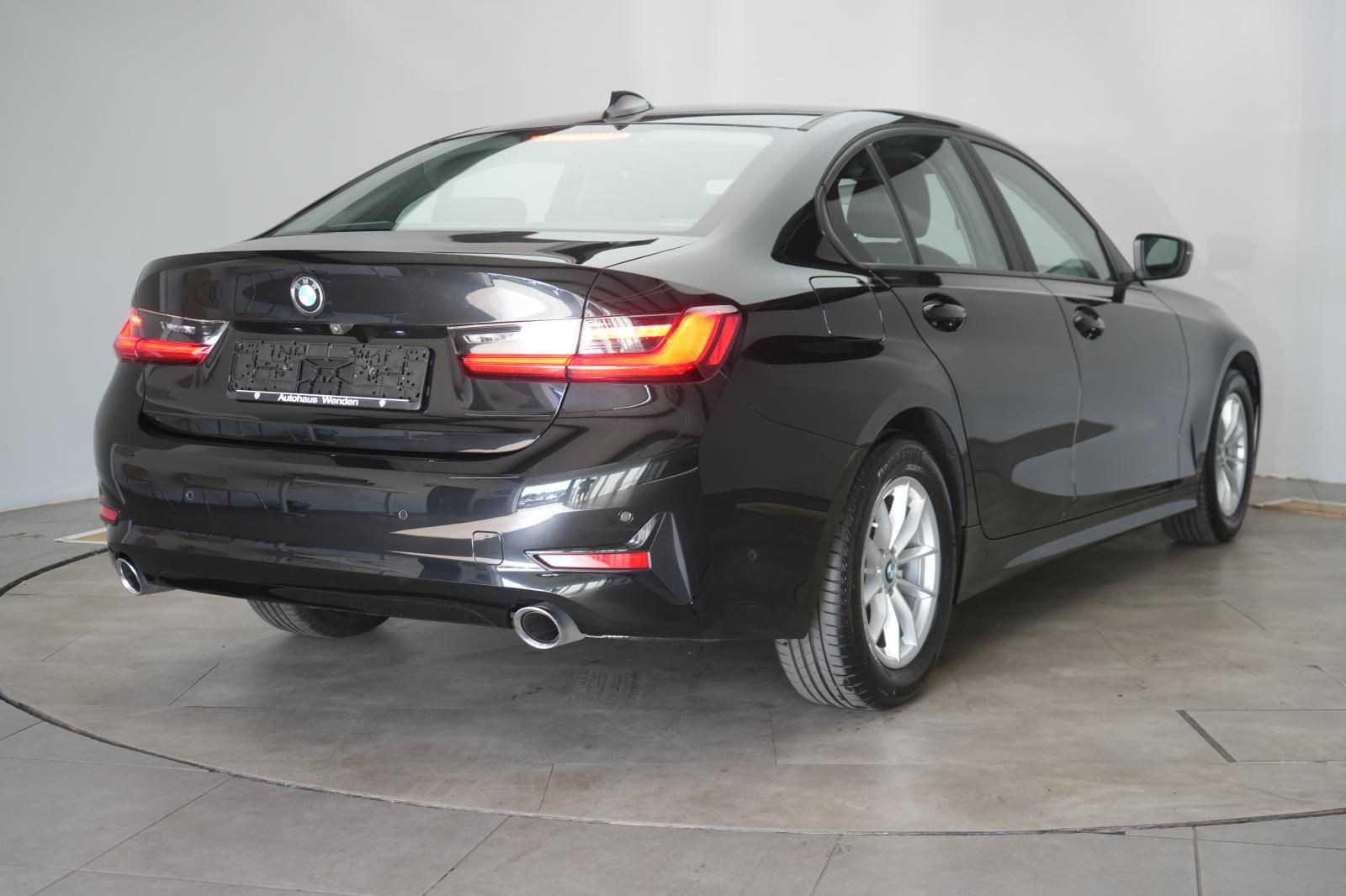 BMW 320 d Advantage Navi/LED/Kamera foto 4