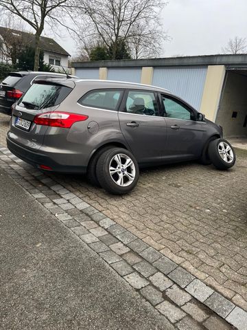 Ford **Ford Focus Turnier **