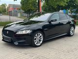 Jaguar XF R-Sport Limousine Aut. LED LEDER XENON - Jaguar mit Diesel-Antrieb
