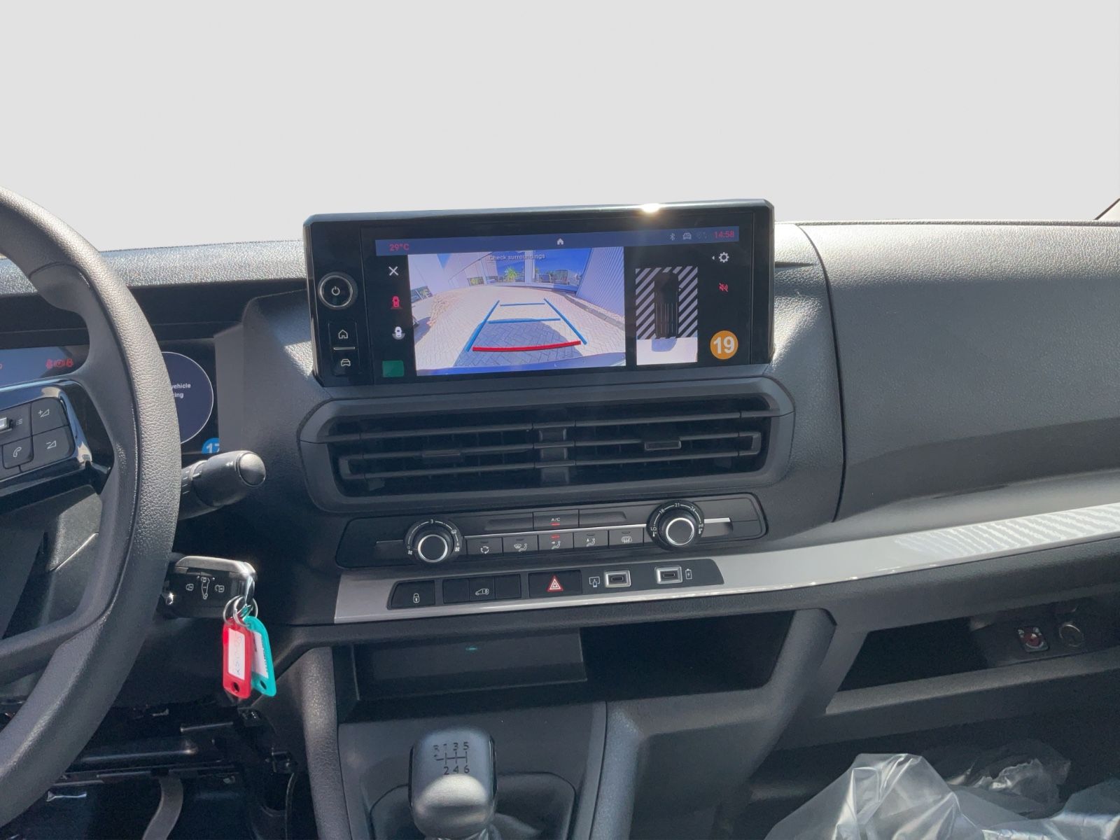 Fahrzeugabbildung Fiat Scudo L2 145 PS Automatik