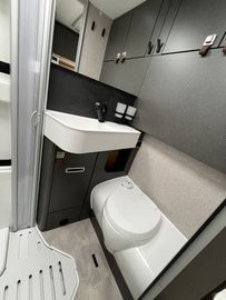 HYMER  ERIBA  HYMERCAR ML-T 580 4x4 Autarkie Premium Winterpaket Solar