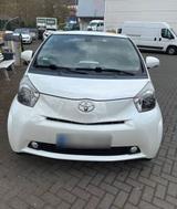 Toyota IQ Automatik Ez 09/2012 Tüv bis 02/... - Toyota IQ in Dortmund