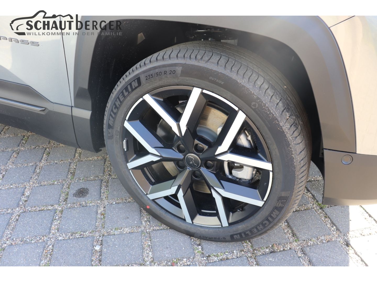 Jeep Compass - Bild 8